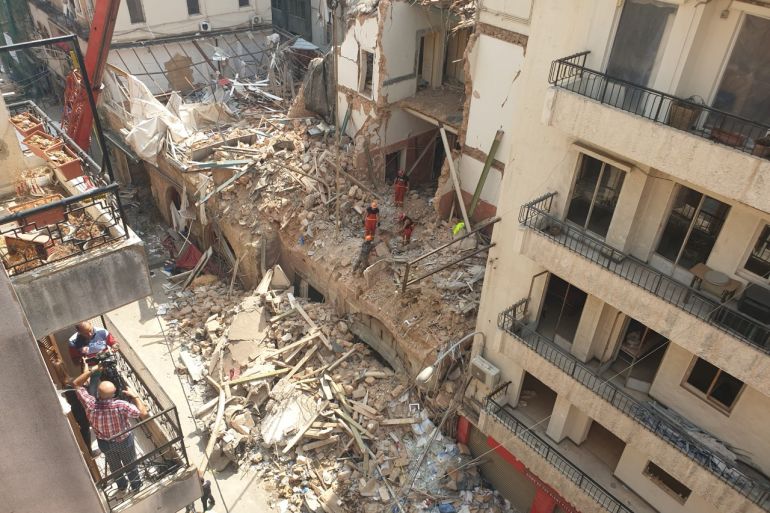 شهر على أضخم انفجار في لبنان: "نبض" تحت ركام بيروت وشهدات عائلات لم تلملم دمارها تقرير
