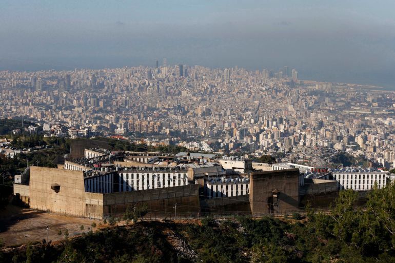 منظر عام يظهر سجن رومية في لبنان