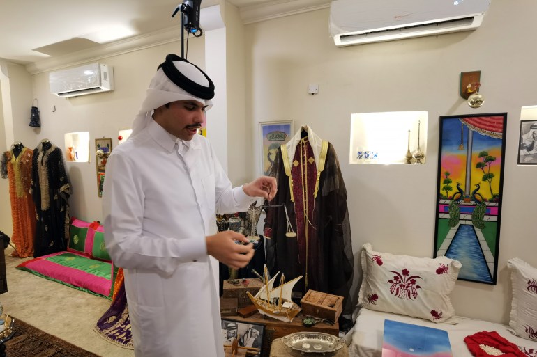 بمتحف شخصي.. القطري عبد الله يُشبع الهواية ويحفظ التراث