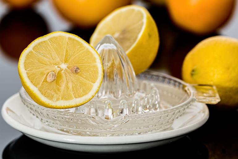 تخزين عصير الليمون في الثلاثة لأربعة أشهر- بيكسيل