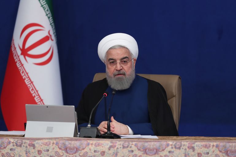 حكومة روحاني تلتزم الصمت حيال المطالب بإغلاق المدن الكبرى (الصحافة الإيرانية)