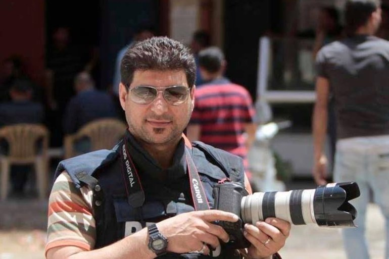 الصحفي حسين