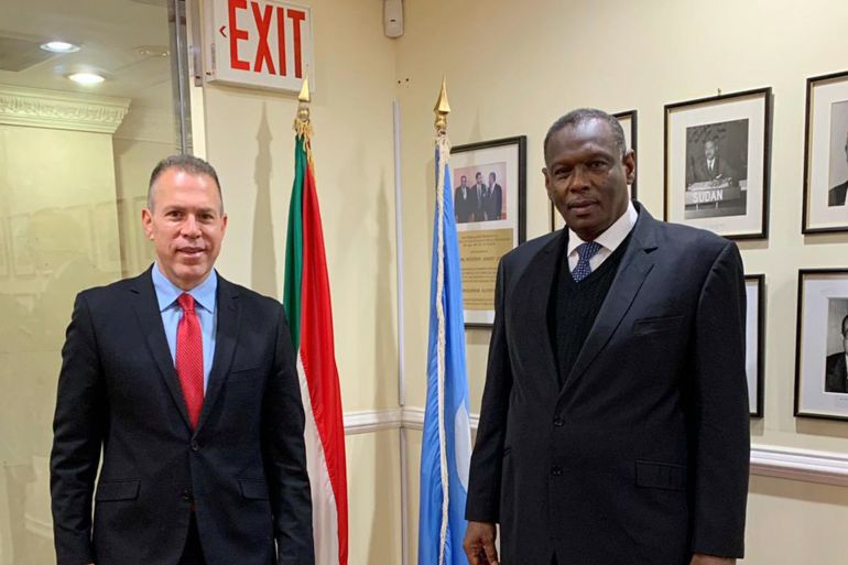 (سفير إسرائيل بالأمم المتحدة يزور البعثة السودانية ويلتقي السفير السوداني عمر صديق)