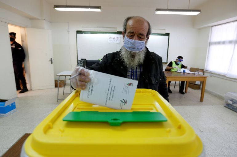 Jordanians head to polls for parliamentary elections