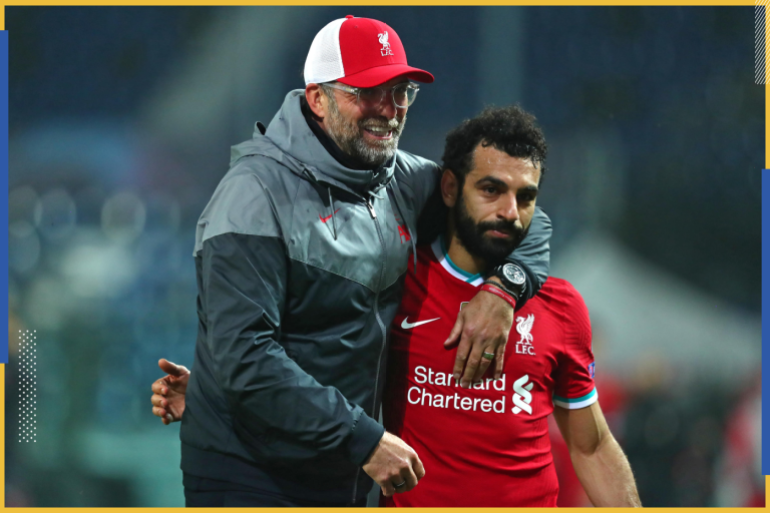 epa08797043 Liverpool's coach Juergen Klopp (L) and Liverpool's Mohamed Salah celebrate their 5-0 in the UEFA Champions League Group D soccer match Atalanta BC vs Liverpool at Gewiss Stadium in Bergamo, Italy, 03 November 2020. EPA-EFE/PAOLO MAGNI