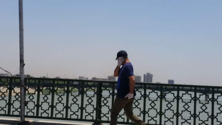أحد جسور بغداد، فوق النهر، الجزيرة نت