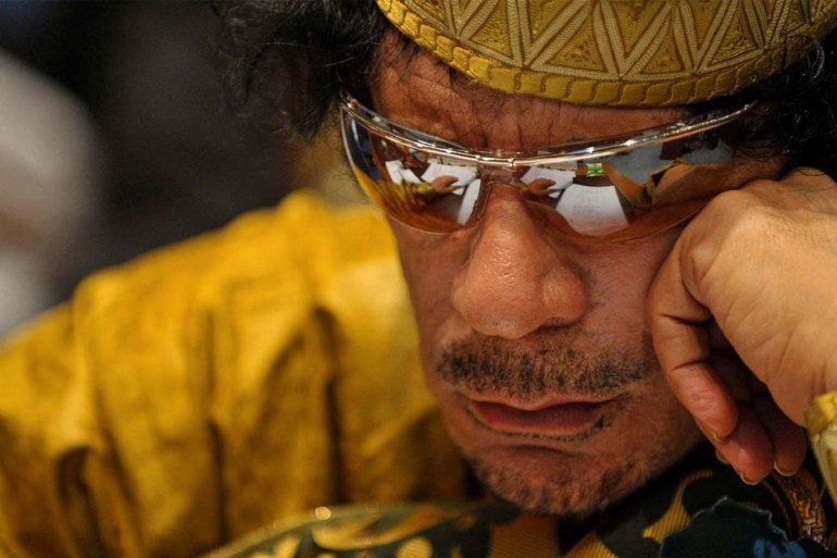 صورة رقم 1: هولندا/أمستردام/ محمد موسى / صورة للقذافي/ من الصور الدعائية التي وفرها الفيلم ليس عليها حقوق