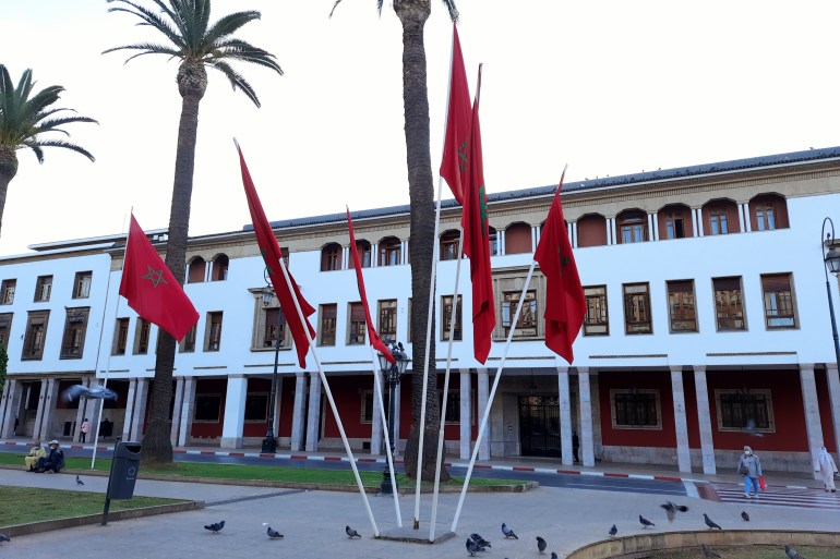 أعلام مغربية وسط الرباط