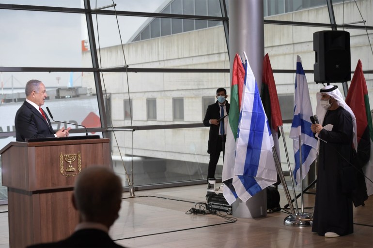 نتنياهو خلال مؤتمر صحافي باستقبال ألو وفد إماراتي رسمي بتل أبيب
