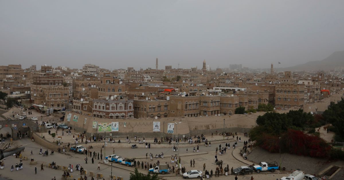 اليمن.. عملية أميركية سعودية مشتركة لتحرير أسيرتين لدى الحوثيين بصنعاء