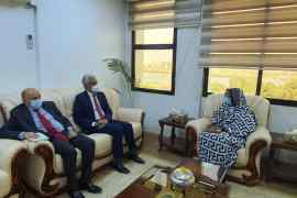 بحث وزيـرة الخارجية السودانية ، مريم الصادق المهدي ، مع مبعوث رئيس مفوضية الاتحاد الأفريقي ، محمد الحسن ولد لباد ، عدداً من القضايا.