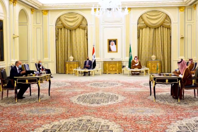 لقاء رئيس الوزراء العراقي مع ولي العهد السعودي أمس