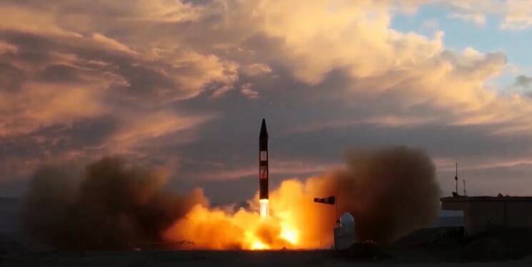 بامكان صاروخ خرمشهرحمل عدة رؤوس حربية بدلاً من رأس واحد.مواقع التواصل.