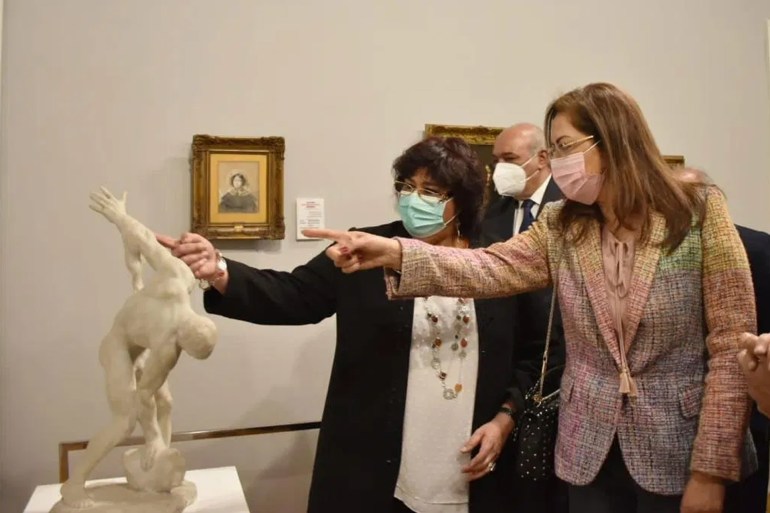 صورة2 وزير الثقافة المصرية اعتبرت المتحف من أهم المواقع الفنية بالعالم- حساب وزارة الثقافة على موقع فيسبوك
