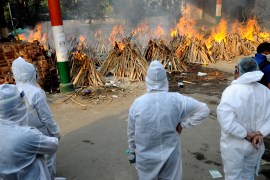 Mass cremation for Covid-19 victims in New Delhi