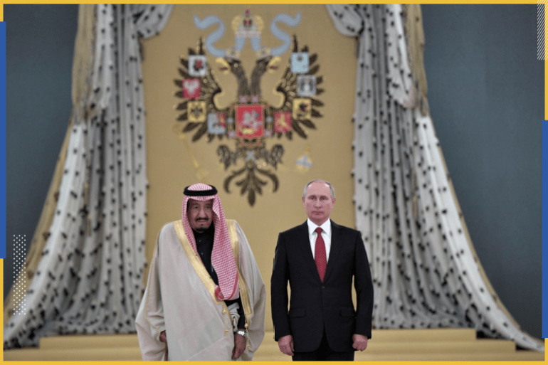 Russian President Vladimir Putin (R) and Saudi Arabia's King Salman attend a welcoming ceremony ahead of their talks in the Kremlin in Moscow, Russia October 5, 2017. Sputnik/Alexei Nikolsky/Kremlin via REUTERS ATTENTION EDITORS - THIS IMAGE WAS PROVIDED BY A THIRD PARTY.