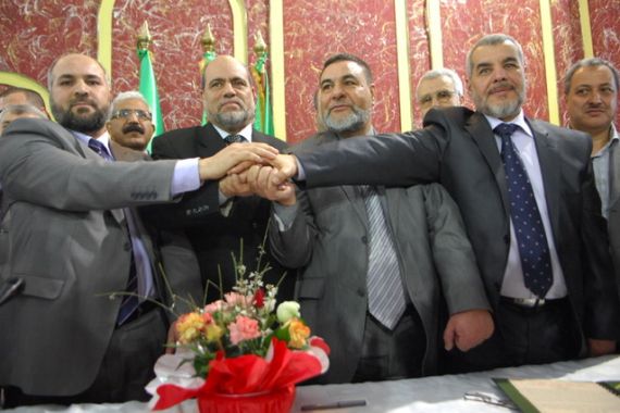تكتل الجزائر الخضراء للإسلاميين حصد 48 مقعدا في برلمان 2012 (الجزيرة)