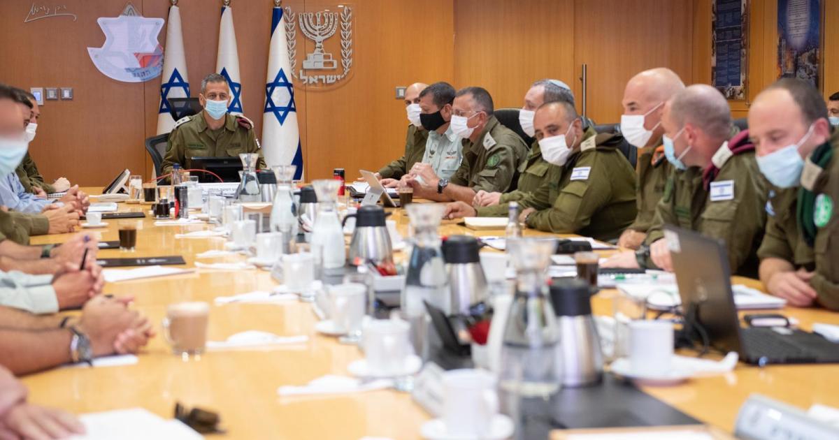 الضيف فرض معادلة جديدة.. مسؤولون عسكريون إسرائيليون يطالبون بوقف الحرب خوفا من مفاجآت حماس