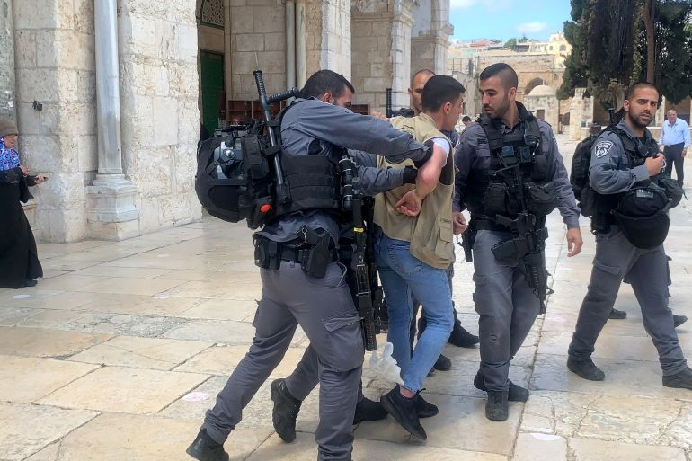 Jewish settlers make a raid on Al-Aqsa Compound