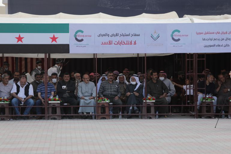 تجمع أمس الثلاثاء في إعزاز شمالي سوريا مناهض للأسد وللانتخابات