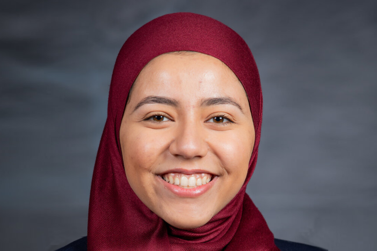 بيان جلال أول مسلمة تتولى رئاسة اتحاد الطلاب في جامعة ييل