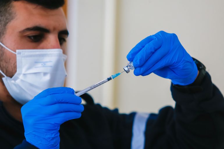 Nursing home residents gets Covid-19 vaccine in Tel Aviv