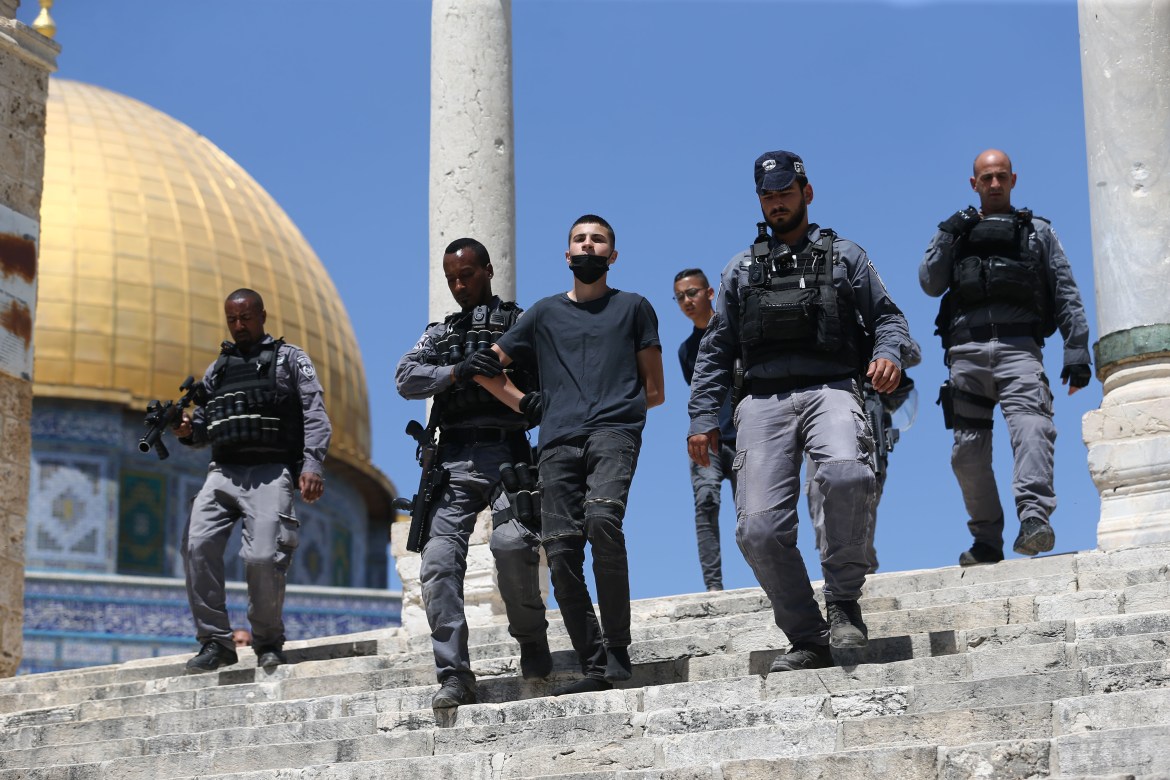 The occupation forces arrested a number of Palestinian young men as they were leaving Al-Aqsa Mosque (Anatolia)