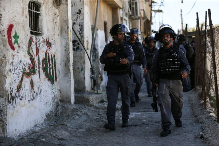 Israeli police intervene in Palestinians after demolishing store in Jerusalem