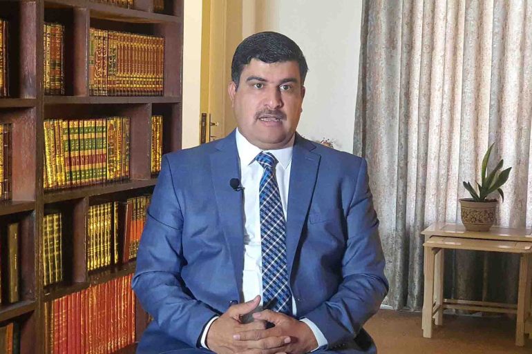 حصرية - استاذ العلوم السياسية في جامعة الموصل - محمود عزو