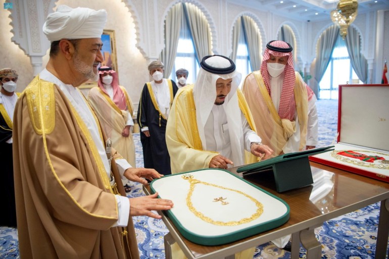 Saudi King Salman bin Abdulaziz and Oman's Sultan Haitham bin Tariq exchange royal gifts at Royal Palace in Neom