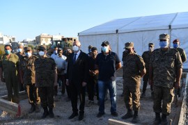 الرئيس التونسي أثناء متابعته لنشاط إدارة الصحة العسكرية تواصل اجتماعي