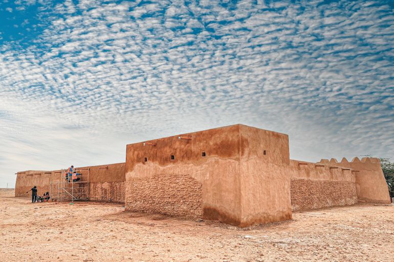 قلعة الركيات كانت تستخدم كهيكل دفاعي للقرويين في أوقات النزاع(الصحافة القطرية)