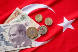 عانى أزمات متعددة عام 2021.. ماذا يحمل 2022 للاقتصاد التركي؟ | اقتصاد |  الجزيرة نت