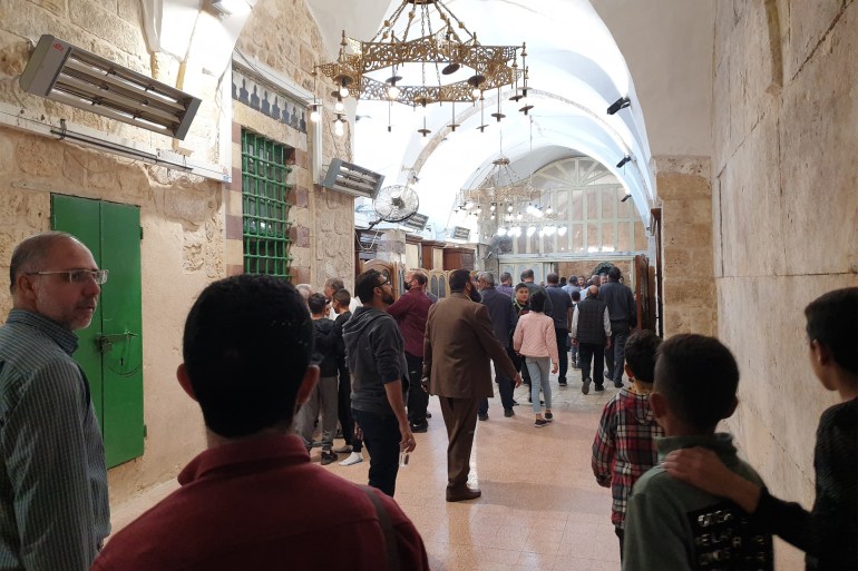 قاعة مخصصة لليهود من المسجد الإبراهيمي فتحت بمناسبة المولد النبوي