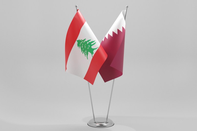 علم قطر ولبنان