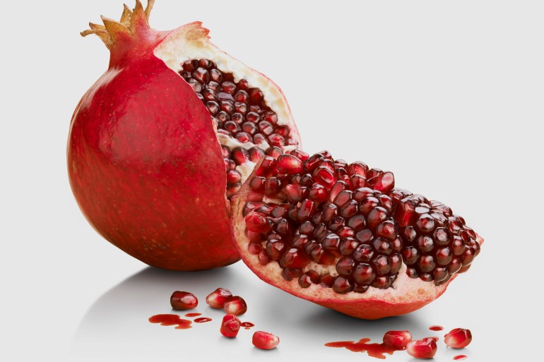 pomegranate رمان فوائد الرمان متعددة عصير الرمان