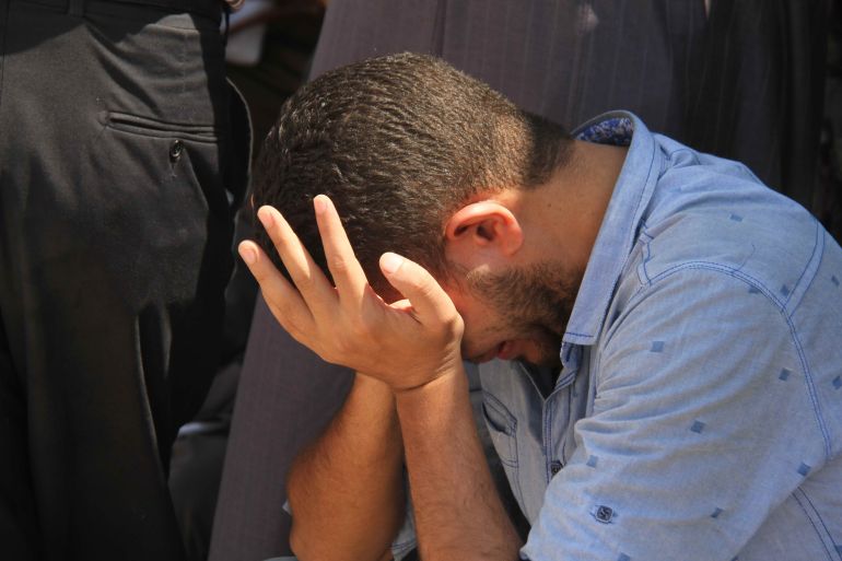 ركن البكاء حيلة لتجاوز ضغوط العمل مواطن مصري تصوير زميل صحفي وتم الحصول على إذن لاستخدامها