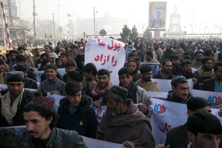 Protest in Kabul demanding release of Afghanistan's frozen assets