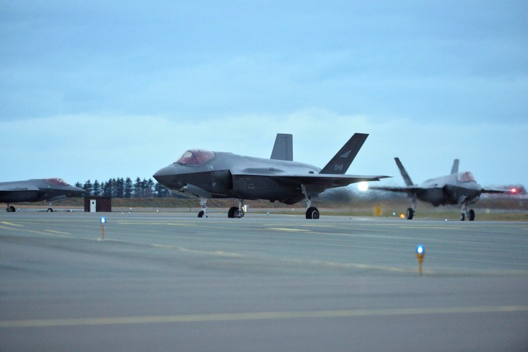 The first three F-35 fighter jets ordered by Norway's Air Force arrive in Oerland Main Air Station, near Trondheim, Norway November 3, 2017. NTB Scanpix/Ned Alley via REUTERS ATTENTION EDITORS - THIS IMAGE WAS PROVIDED BY A THIRD PARTY. NORWAY OUT. NO COMMERCIAL OR EDITORIAL SALES IN NORWAY.