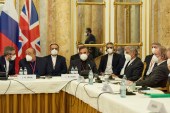 مقترحات فريق التفاوض الإيراني قوبلت برفض من الجانب الأوروبي (رويترز)