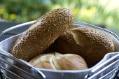 الخبز يتضمن 20 مركبًا على الأقل تسهم في تكوين رائحته المميزة (بيكسلز)