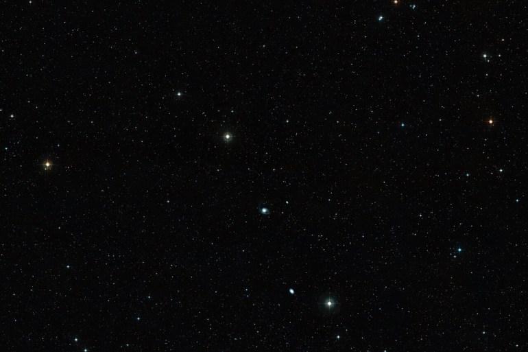 مجرة ​​"إن جي سي 7727" تبعد 89 مليون سنة ضوئية عن الأرض في كوكبة الدلو (المرصد الأوروبي الجنوبي)