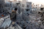 التحالف قال إنه استهدف مواقع عسكرية للحوثيين، بينما تقول الجماعة إن المناطق تشمل مدنيين (الأناضول)