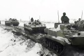 قوات روسية تجري مناورات في منطقة روستوف جنوبي البلاد (الأناضول)