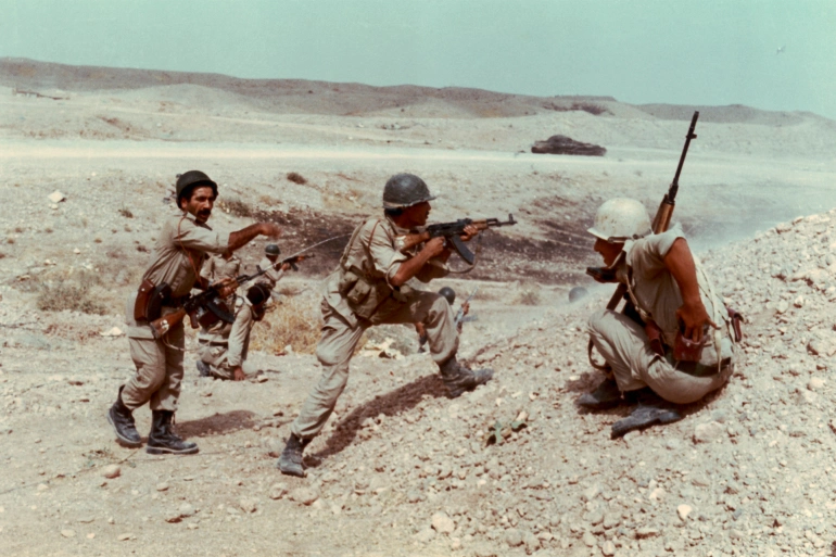 يعتبر الهجوم على شط العرب أحد أكبر معارك حرب الثمانينيات بين العراق وإيران – غيتي