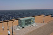 محطة عبري تعدّ أكبر محطات الطاقة الشمسية في سلطنة عمان (الصحافة العمانية)