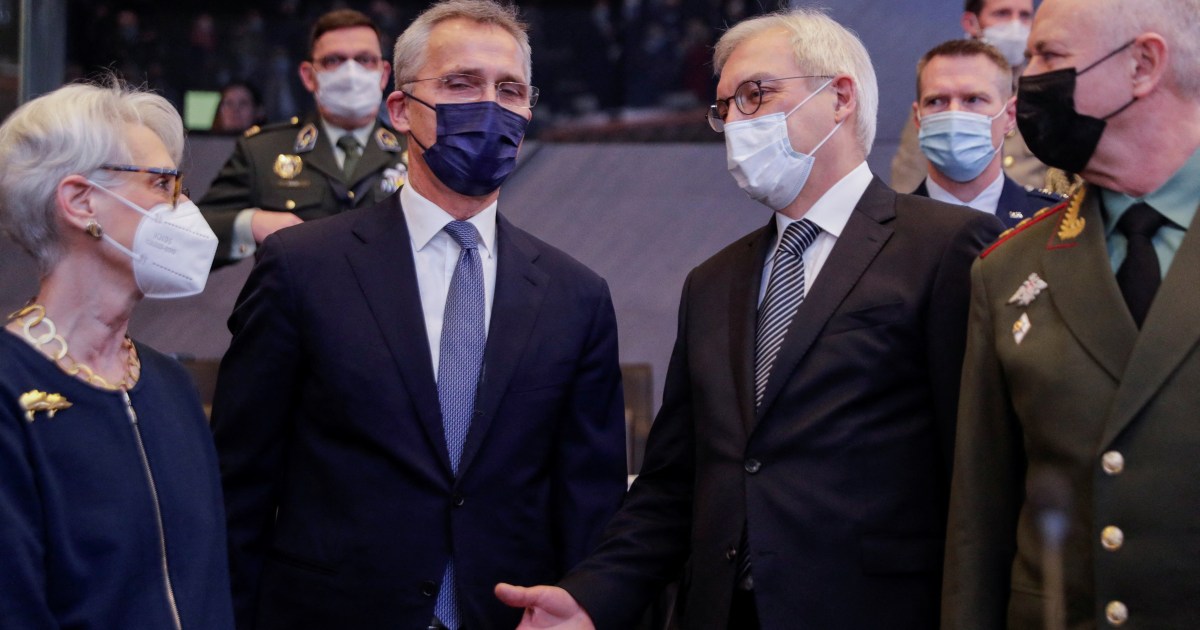 أزمة أوكرانيا.. روسيا تهدد ومنظمة الأمن والتعاون تقول إن أوروبا تقترب من الحرب