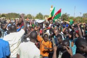 المواطنون في بوركينا فاسو رحبوا بالانقلاب كما الحال في مالي والنيجر (الأوروبية)