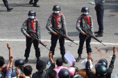 دعوات للسلطات في ميانمار إلى الوقف الفوري للعنف والإفراج عن جميع المعتقلين السياسيين (الأوروبية)