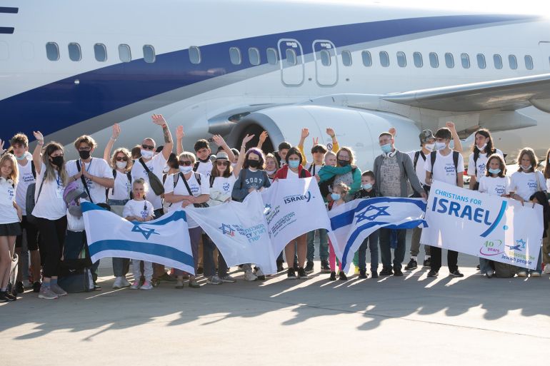في العام 2020 قامت الوكالة اليهودية بنقل آلاف من يهود أوكرانيا إلى إسرائيل.